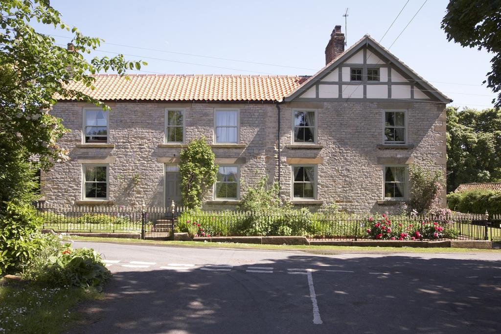 The Cornmill Hotel Kirkbymoorside Kültér fotó