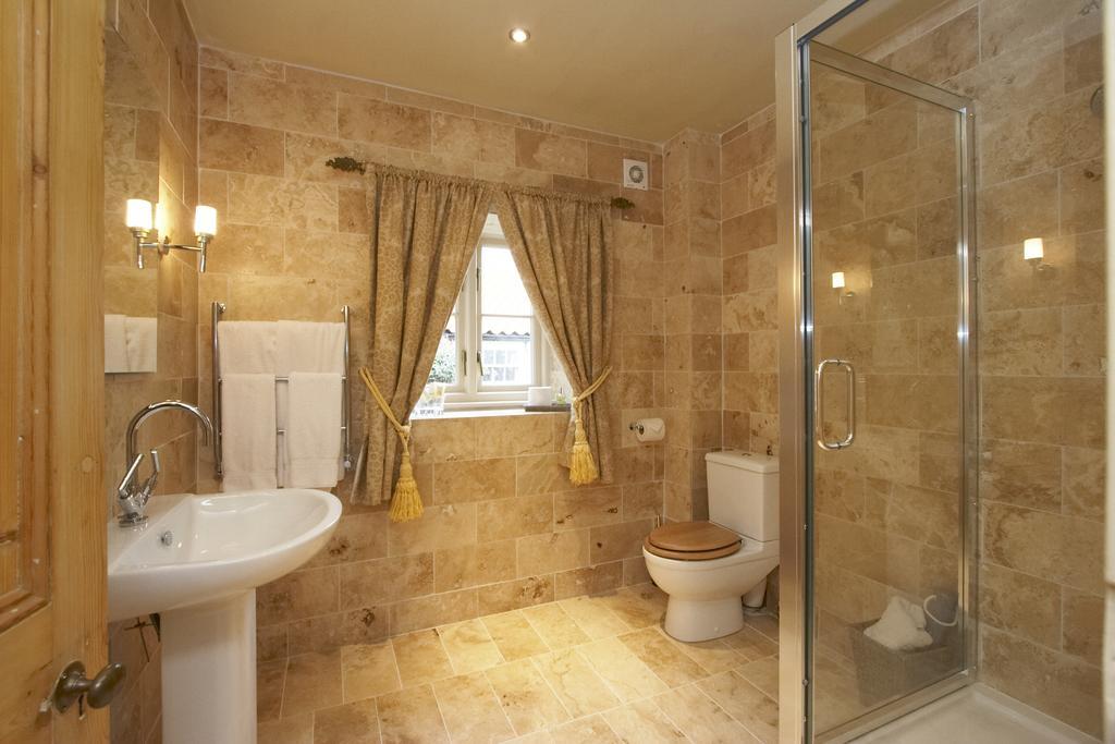 The Cornmill Hotel Kirkbymoorside Szoba fotó